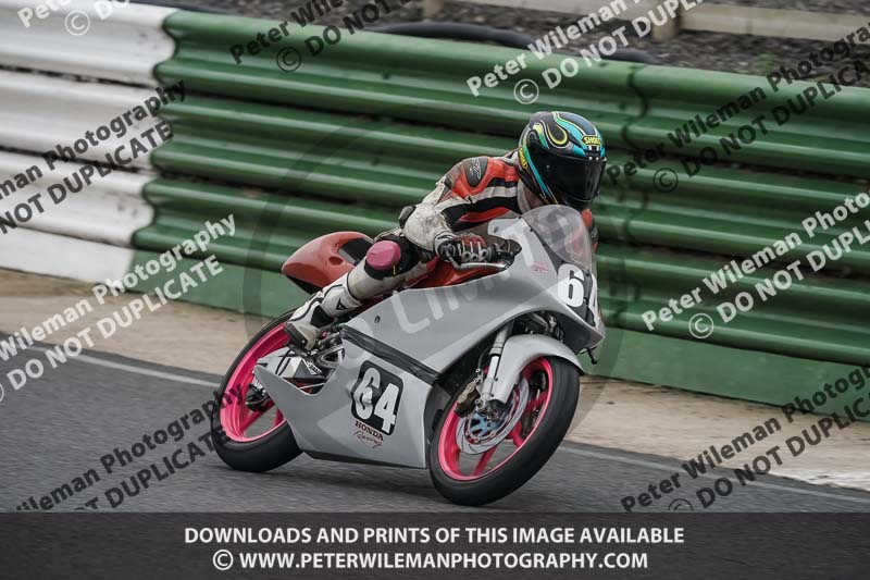 enduro digital images;event digital images;eventdigitalimages;mallory park;mallory park photographs;mallory park trackday;mallory park trackday photographs;no limits trackdays;peter wileman photography;racing digital images;trackday digital images;trackday photos